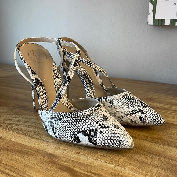 Missguided Shoes - Missguided Snakeskin Court Heels